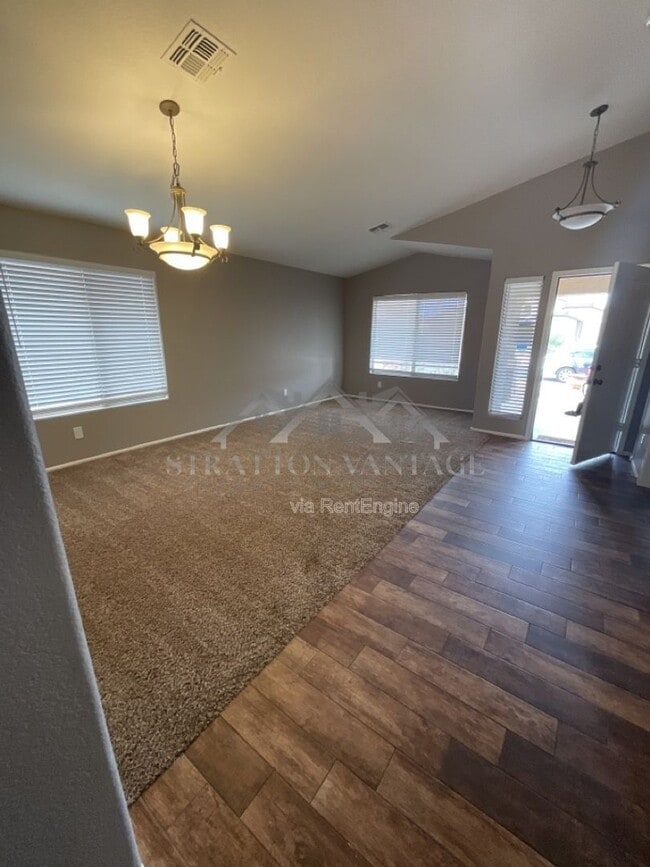 Building Photo - 22427 N Van Loo Dr