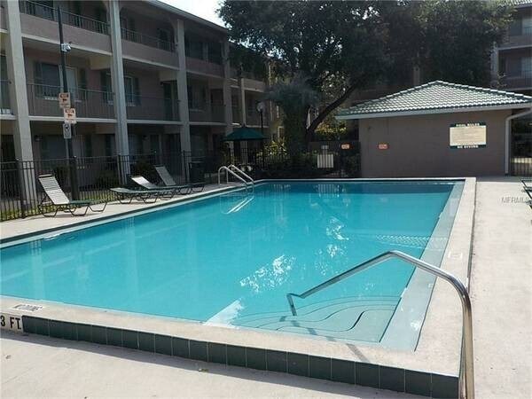 Building Photo - ONE MONTH FREE - 2br - 1000ft2 - Affordabl...