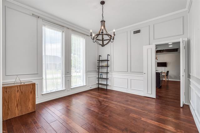 Building Photo - 2513 Willowdale Dr