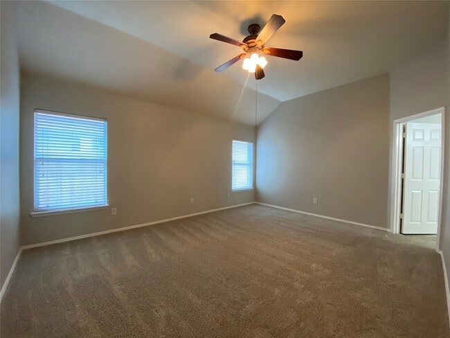 Building Photo - 13675 Fall Harvest Dr