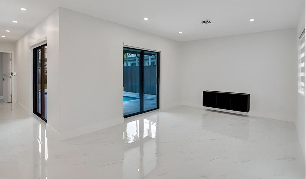 Building Photo - 7881 Hope St