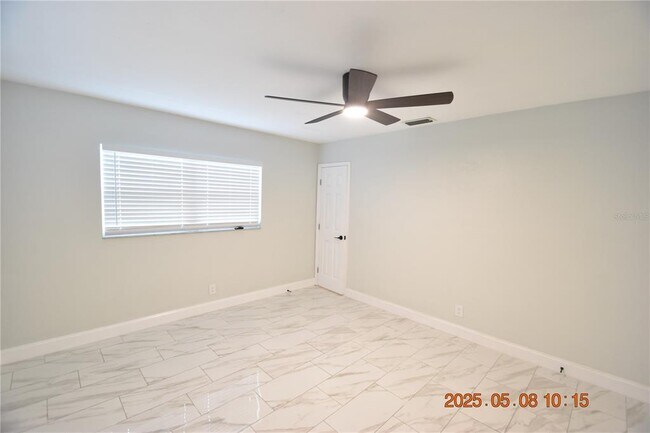 Building Photo - 1019 Spindle Palm Way
