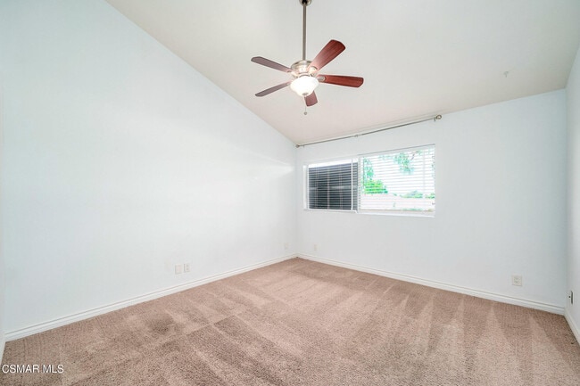 Building Photo - 1372 Ramona Dr