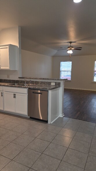 Building Photo - 25368 E 93rd Ct S