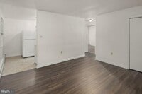 Building Photo - 9329 Old Scaggsville Rd