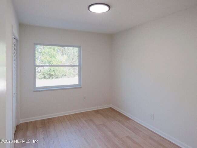 Building Photo - 43 Saratoga Cir N