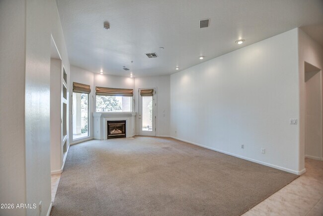 Building Photo - 7910 E Cholla St