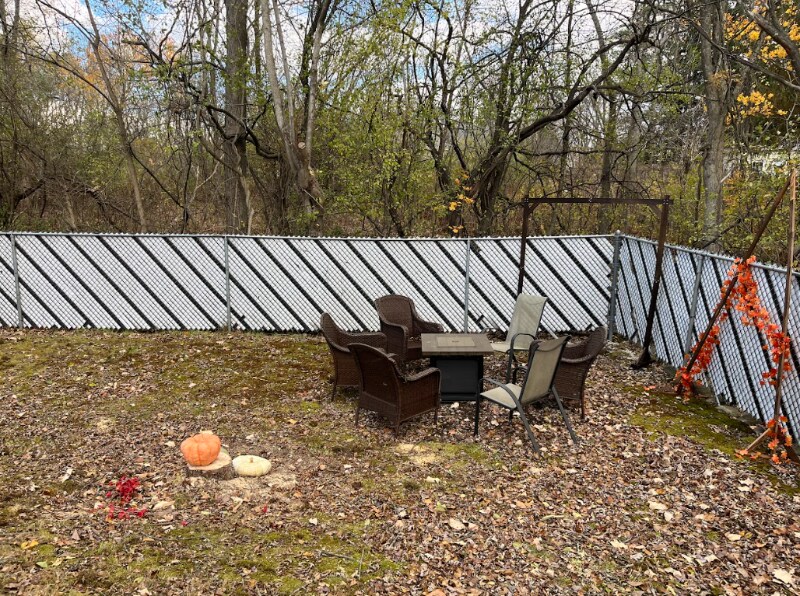 Building Photo - 17 Ontario Ave