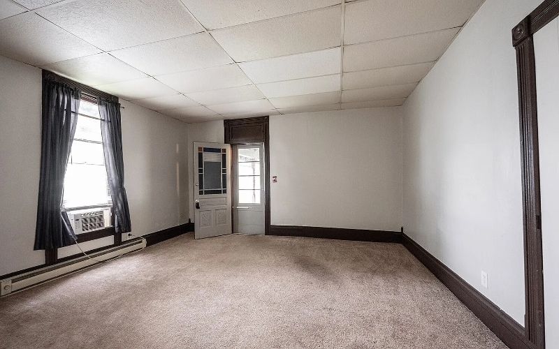 Building Photo - 501 Pratt St