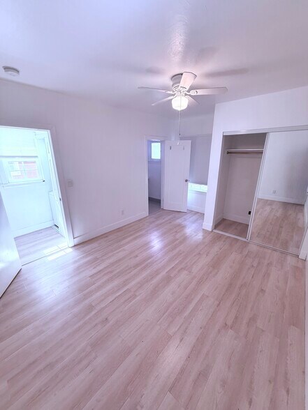 Building Photo - 1704 Miramar St