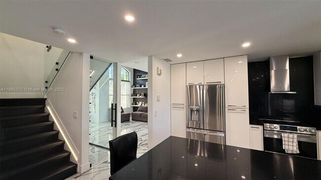 Building Photo - 1211 SW 178th Way