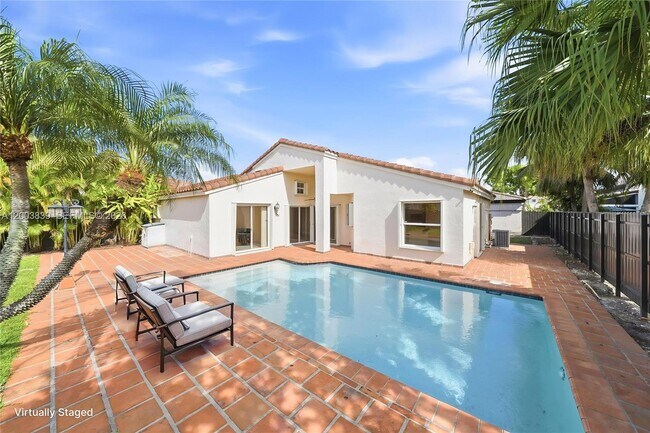 Building Photo - 631 SW 88th Ct