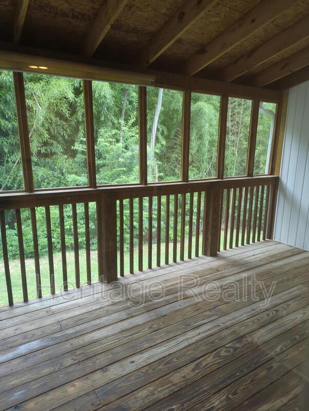 Building Photo - 655 Yorkland Way