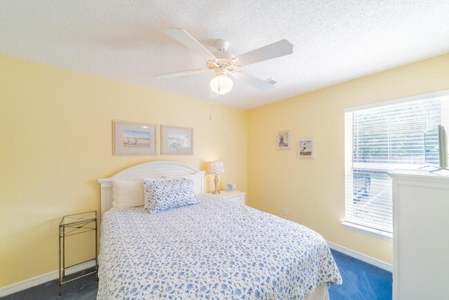 Building Photo - 82 Sugar Sand Ln