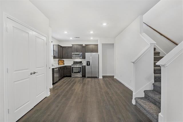 Building Photo - 3911 Nature Ct