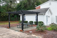 Building Photo - Rivers Edge