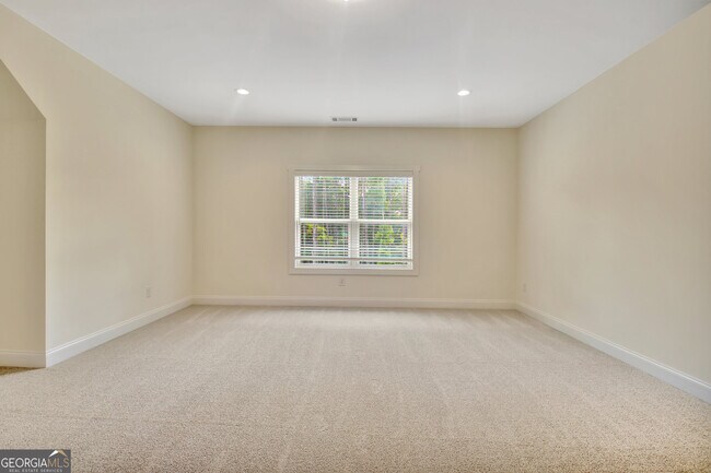 Building Photo - 255 Cicely Wy