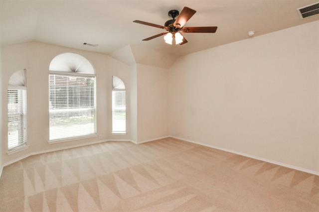Building Photo - 2609 Swan Dr