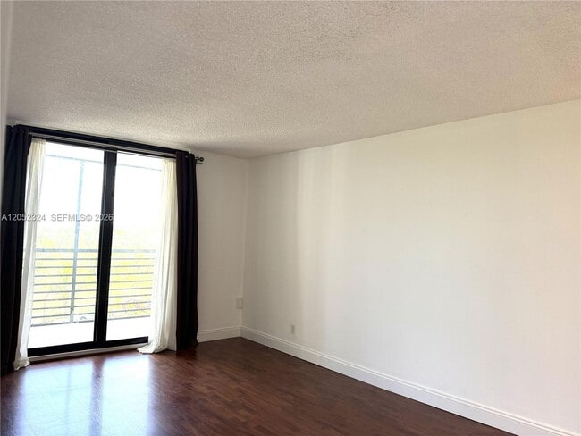 Building Photo - 3800 N Hills Dr