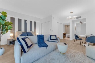 Building Photo - 1100 S Miami Ave