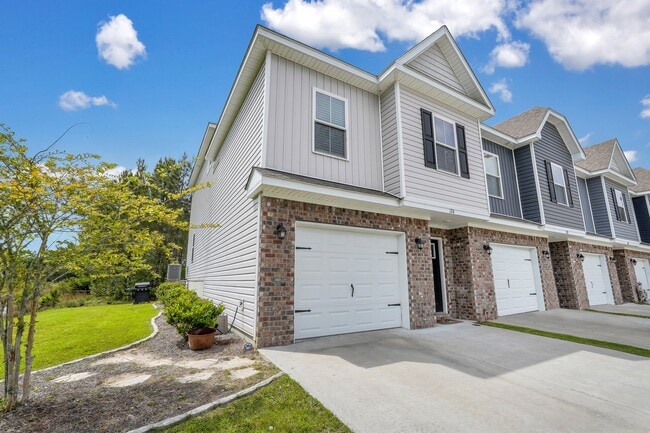 Building Photo - 174 Horizon Ln