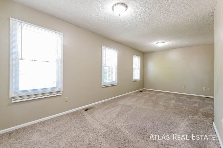 Building Photo - 4497 S Argonne Way