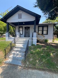 Building Photo - 495 Pittman St