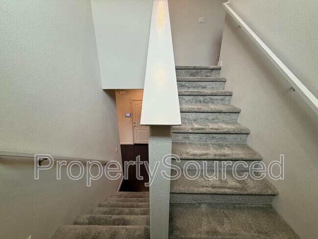 Building Photo - 15535 Ortega St