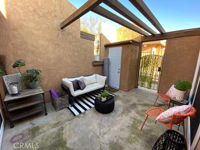 Building Photo - 2700 N Brea Blvd