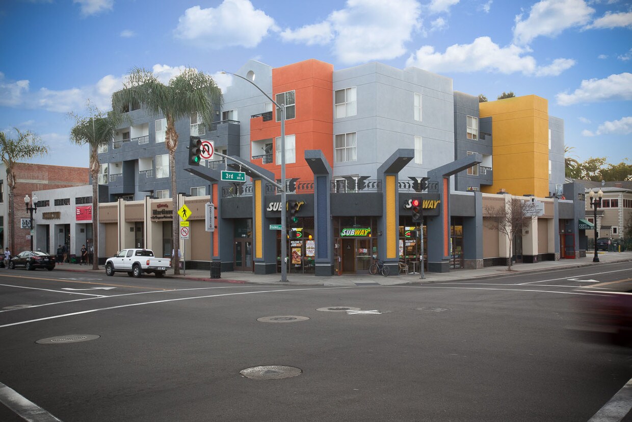 Artists Village Apartments Santa Ana