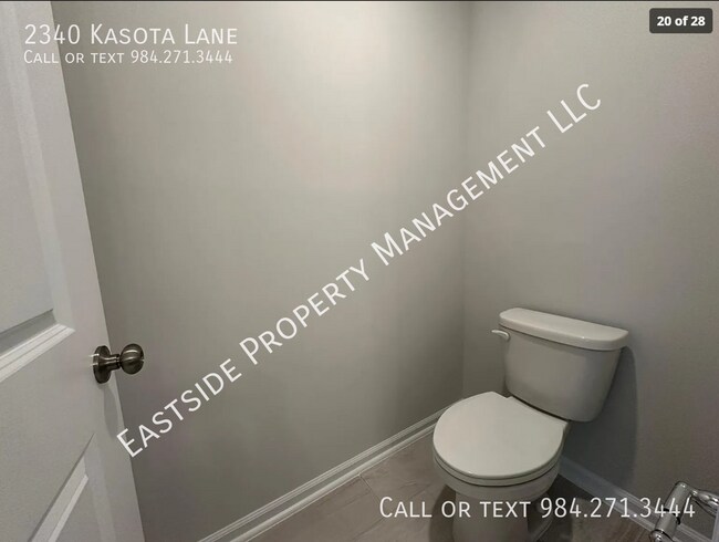 Building Photo - 2340 Kasota Ln