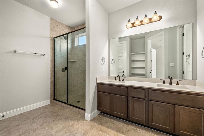 Building Photo - 232 Stone Cyn Dr