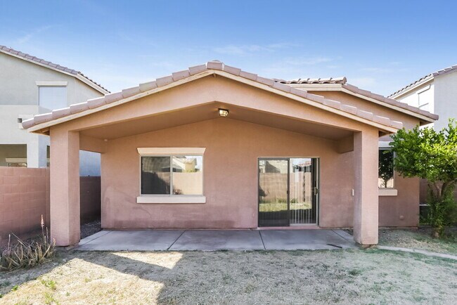 Building Photo - 4001 E Timberline Rd