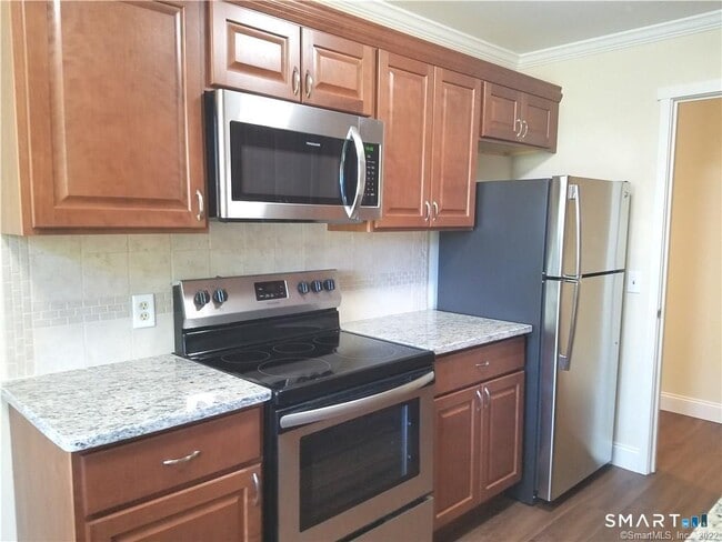 Building Photo - 167 Heritage Vlg