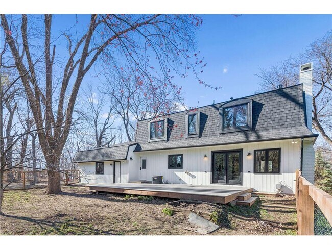 Building Photo - 3159 Northview Rd