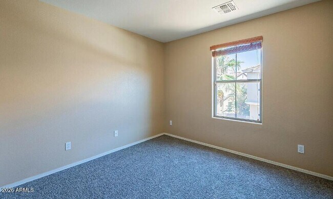 Building Photo - 1330 S Aaron