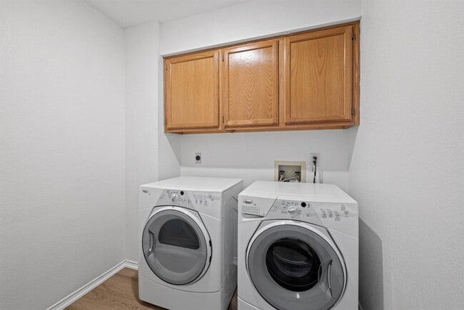 Building Photo - 13108 Tilder Dr