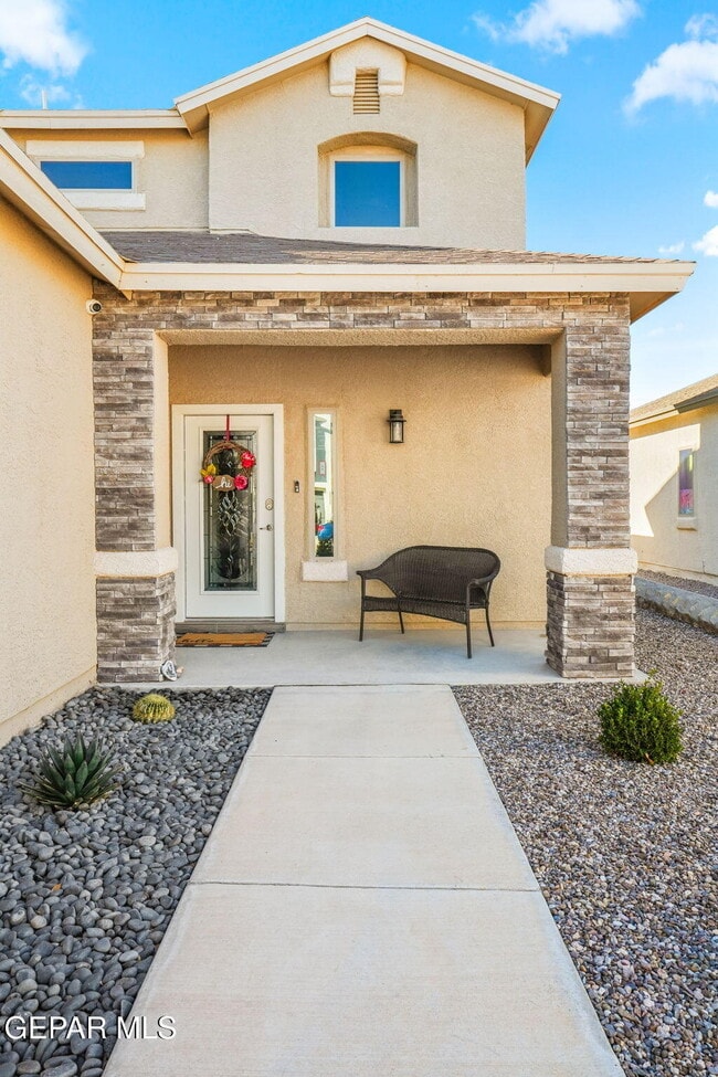 Building Photo - 15112 Purpose Ave