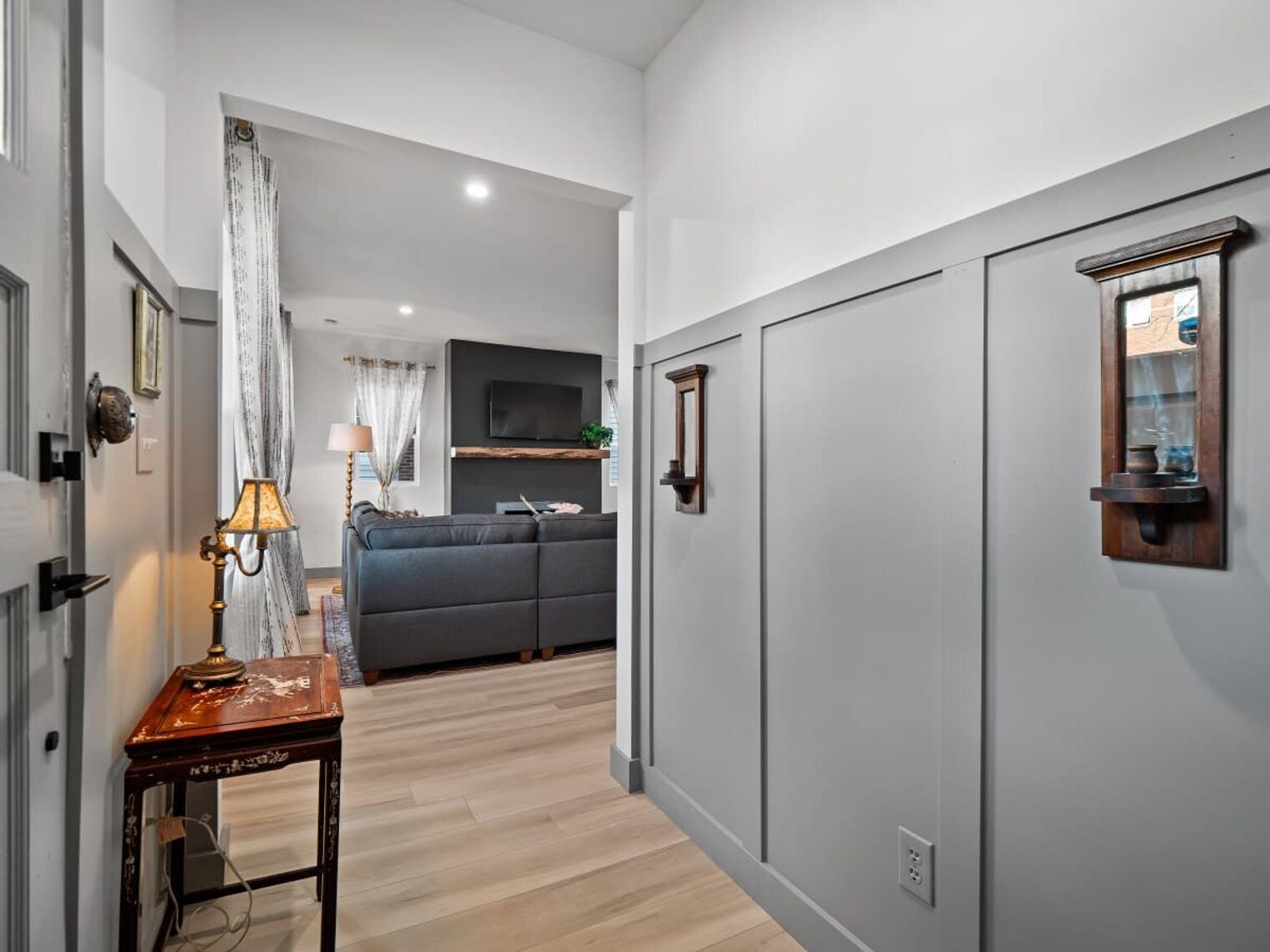 Building Photo - 432 N Firestone Blvd