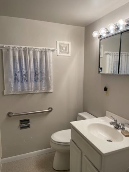 Building Photo - 66 Birch Rd