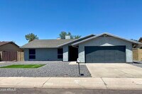 Building Photo - 5802 W Campo Bello Dr