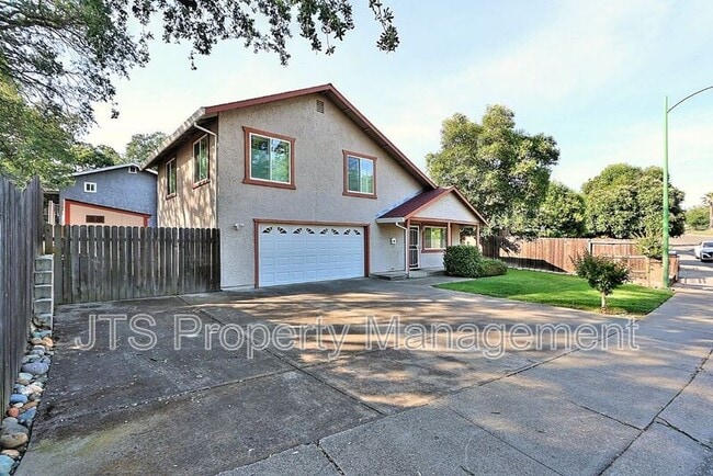 Building Photo - 9529 Lake Natoma Dr