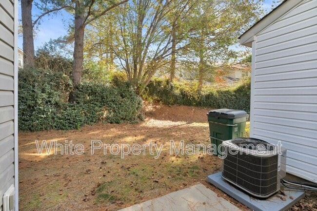 Building Photo - 12311 Bluestem Ln