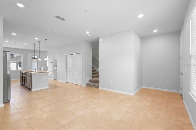Building Photo - 5030 Caspian St
