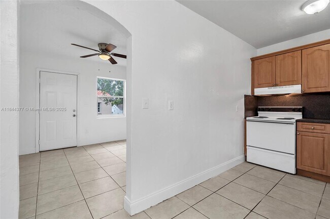 Building Photo - 1137 NW 29th Terrace