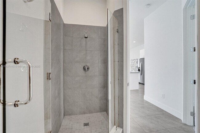 Building Photo - 13145 Addilyn Ct