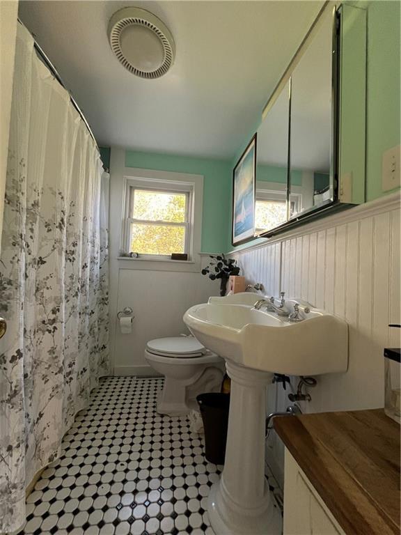 Building Photo - 43 Warren Ave