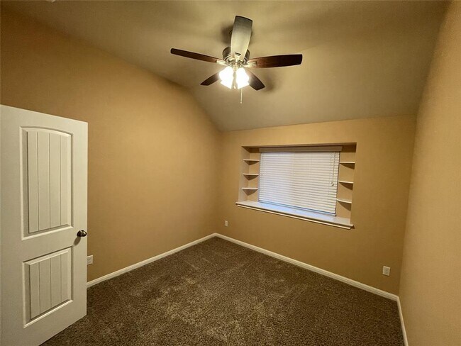 Building Photo - 108 Lasino Dr