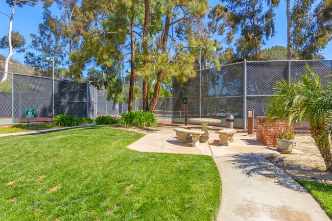 Building Photo - 1780 S El Camino Real