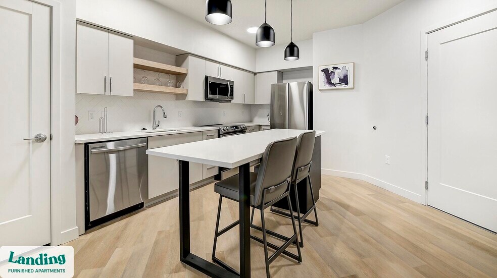 Building Photo - 352 S 500 E